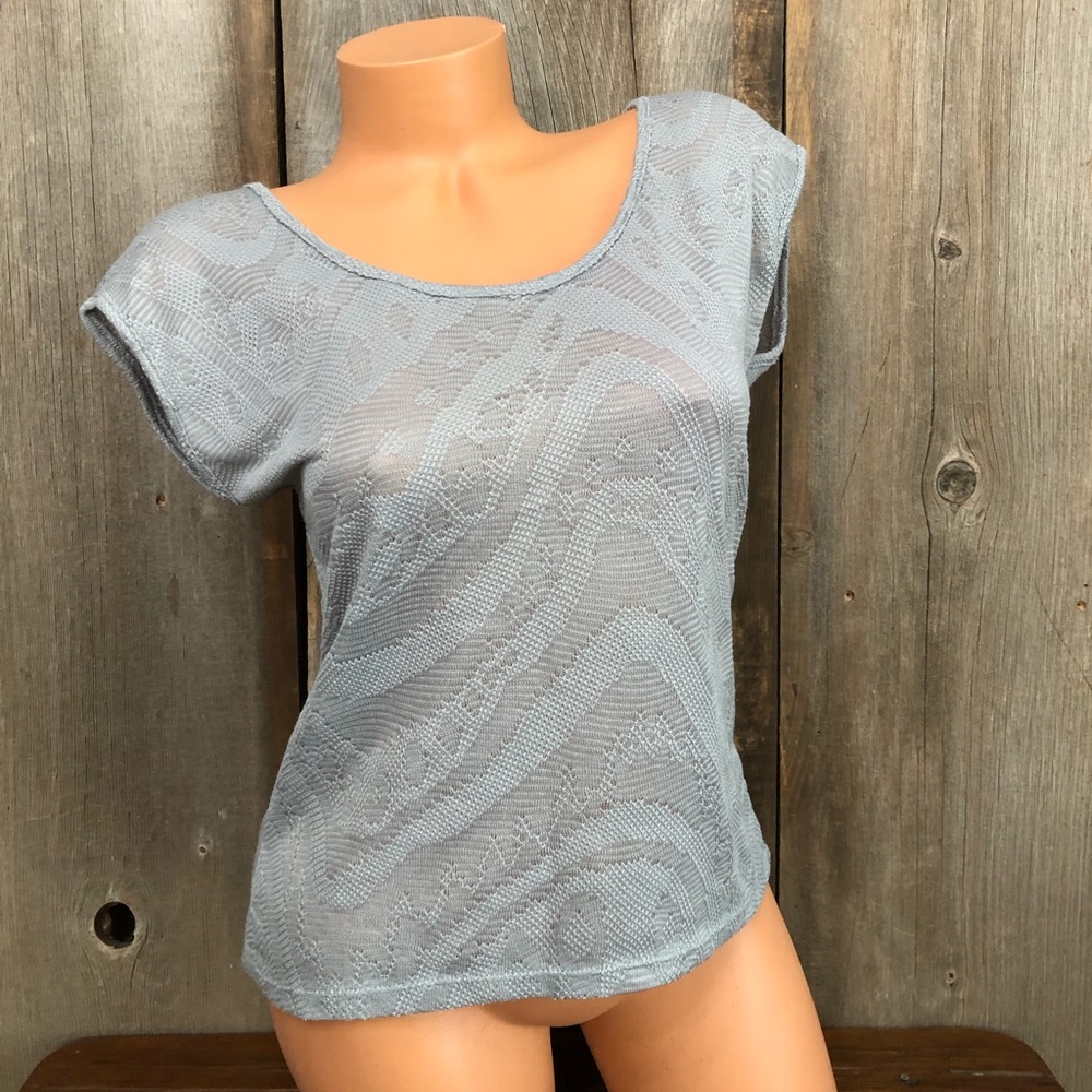 Aeropostale Scoopneck Open Weave Lace Blouse in Gray Size Small